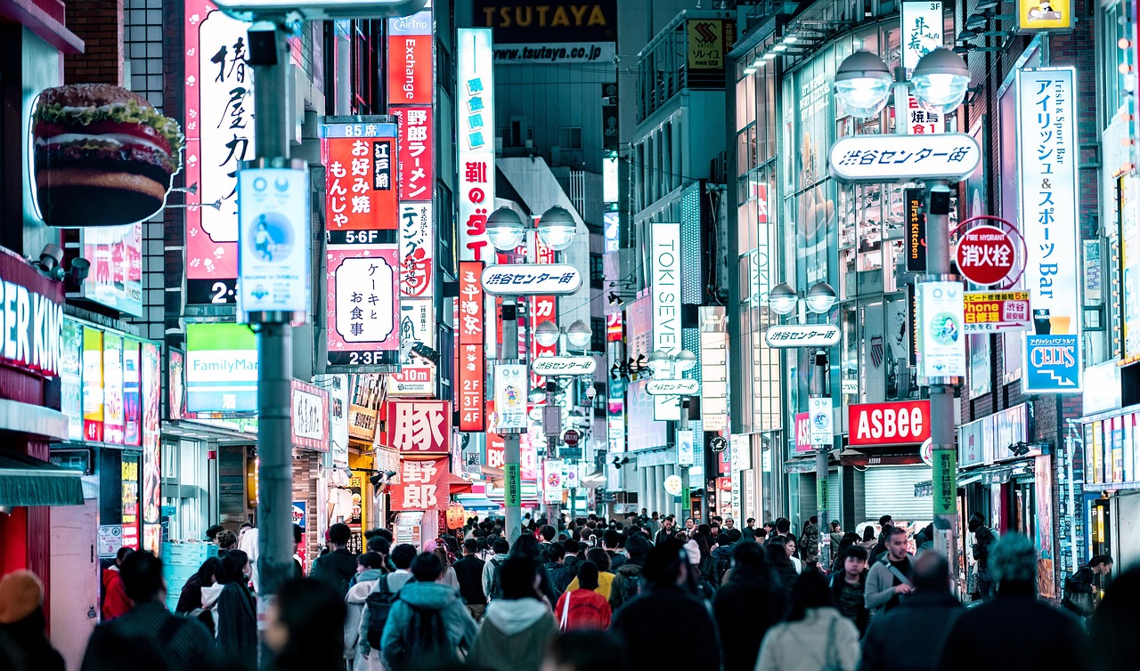 Cultural Sensitivity in Outdoor Advertising: Navigating Global Audiences
